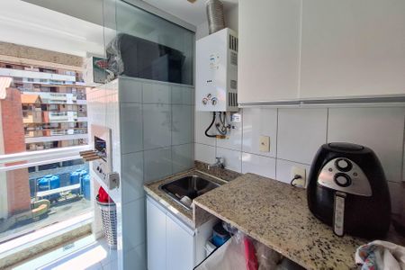 Apartamento à venda com 94m², 3 quartos e 2 vagas Apartamento à venda com 94m², 3 quartos e 2 vagasÁrea de Serviço