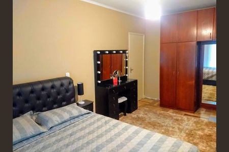 Casa à venda com 140m², 2 quartos e 2 vagas