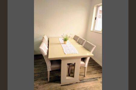 Casa à venda com 140m², 2 quartos e 2 vagas