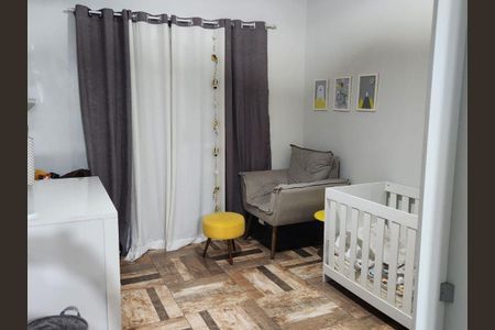 Casa à venda com 140m², 2 quartos e 2 vagas