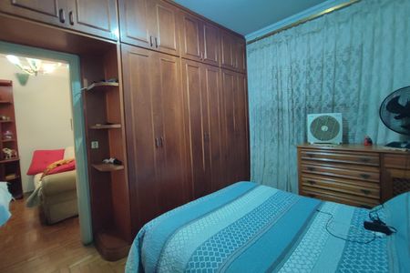 Casa à venda com 280m², 3 quartos e 2 vagas Casa à venda com 280m², 3 quartos e 2 vagasQuarto 1