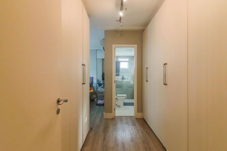 Apartamento à venda com 156m², 3 quartos e 3 vagas Apartamento à venda com 156m², 3 quartos e 3 vagasSuíte 1