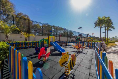 Apartamento à venda com 156m², 3 quartos e 3 vagas Apartamento à venda com 156m², 3 quartos e 3 vagasÁrea comum - Playground