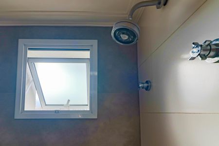 Apartamento à venda com 156m², 3 quartos e 3 vagas Apartamento à venda com 156m², 3 quartos e 3 vagasBanheiro da Suíte 1