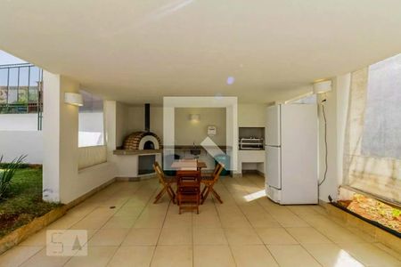 Apartamento à venda com 156m², 3 quartos e 3 vagas Apartamento à venda com 156m², 3 quartos e 3 vagasÁrea comum - Churrasqueira