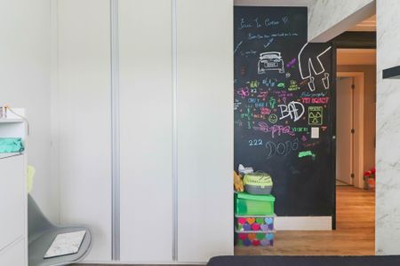 Apartamento à venda com 156m², 3 quartos e 3 vagas Apartamento à venda com 156m², 3 quartos e 3 vagasSuíte 2