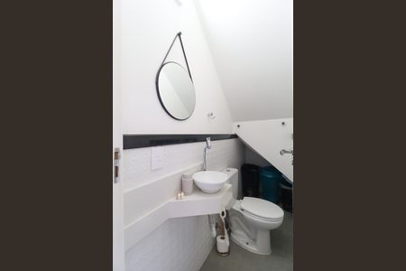 Casa de condomínio à venda com 124m², 3 quartos e 2 vagas Casa de condomínio à venda com 124m², 3 quartos e 2 vagasLavabo