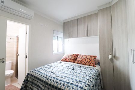 Casa de condomínio à venda com 124m², 3 quartos e 2 vagas Casa de condomínio à venda com 124m², 3 quartos e 2 vagasSuíte