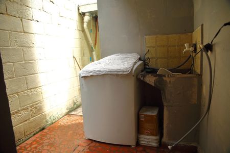 Casa à venda com 300m², 2 quartos e 2 vagasÁrea de Serviço