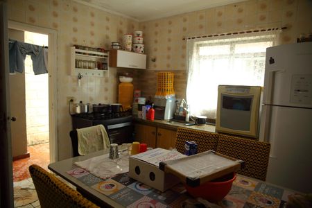 Casa à venda com 300m², 2 quartos e 2 vagasCozinha