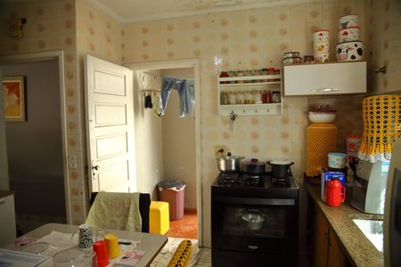 Casa à venda com 300m², 2 quartos e 2 vagasCozinha