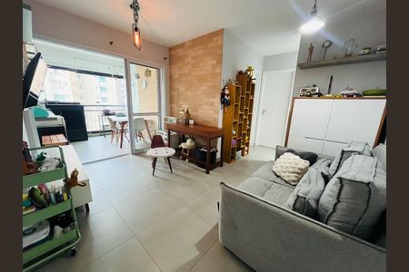 Apartamento à venda com 58m², 2 quartos e 1 vagaFoto 01
