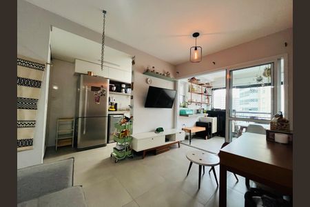 Apartamento à venda com 58m², 2 quartos e 1 vagaFoto 02