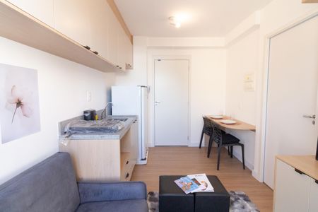 Apartamento à venda com 27m², 1 quarto e sem vaga Apartamento à venda com 27m², 1 quarto e sem vagaSala/Cozinha