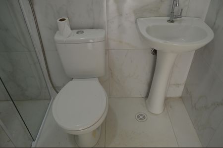 Casa à venda com 217m², 5 quartos e 2 vagasBanheiro Inferior