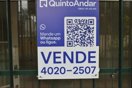 Casa à venda com 217m², 5 quartos e 2 vagasPlaquinha