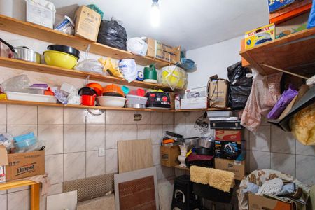 Casa à venda com 219m², 3 quartos e 3 vagas Casa à venda com 219m², 3 quartos e 3 vagasQuarto de serviço