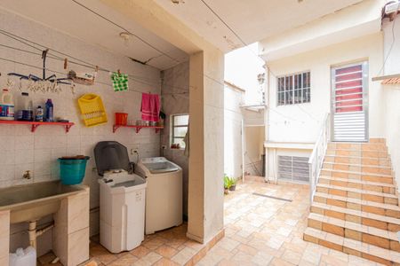 Casa à venda com 219m², 3 quartos e 3 vagas Casa à venda com 219m², 3 quartos e 3 vagasÁrea de serviço