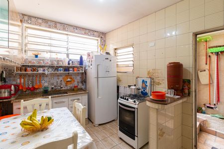 Casa à venda com 219m², 3 quartos e 3 vagas Casa à venda com 219m², 3 quartos e 3 vagasCozinha