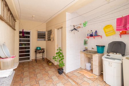 Casa à venda com 219m², 3 quartos e 3 vagas Casa à venda com 219m², 3 quartos e 3 vagasÁrea de serviço