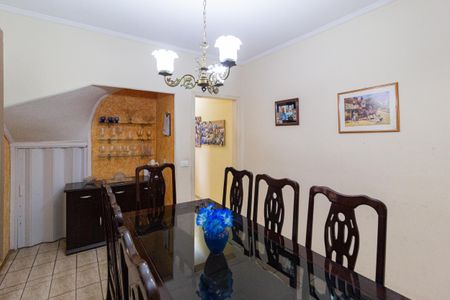 Casa à venda com 219m², 3 quartos e 3 vagas Casa à venda com 219m², 3 quartos e 3 vagasSala de jantar