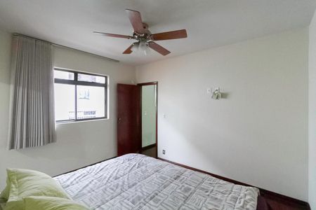 Casa à venda com 231m², 3 quartos e 3 vagas Casa à venda com 231m², 3 quartos e 3 vagasSuíte 2