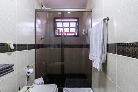 Casa à venda com 231m², 3 quartos e 3 vagas Casa à venda com 231m², 3 quartos e 3 vagasBanheiro da suíte 2