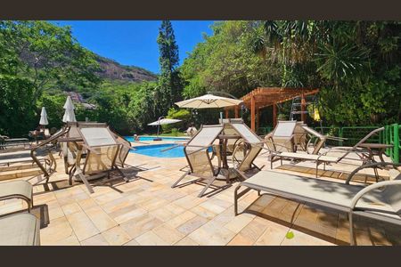 Apartamento à venda com 85m², 2 quartos e 1 vaga