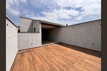 Apartamento à venda com 100m², 2 quartos e 1 vagaCobertura