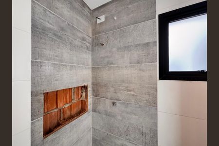 Apartamento à venda com 100m², 2 quartos e 1 vagaBanheiro da Suíte