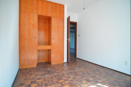 Apartamento à venda com 189m², 3 quartos e 2 vagasQuarto 2