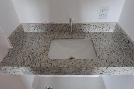 Apartamento à venda com 38m², 1 quarto e sem vagaBanheiro da Suíte