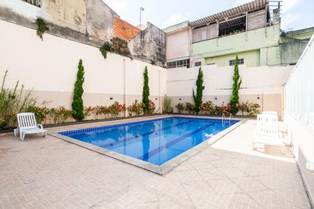 Apartamento à venda com 60m², 2 quartos e 1 vaga Apartamento à venda com 60m², 2 quartos e 1 vagaÁrea comum - Piscina