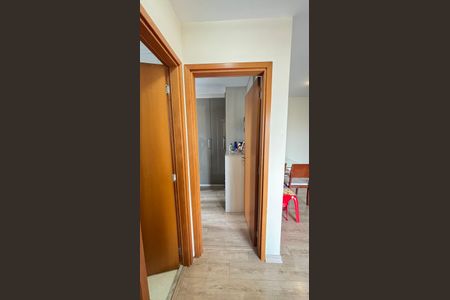 Apartamento à venda com 60m², 2 quartos e 1 vaga Apartamento à venda com 60m², 2 quartos e 1 vagaCorredor