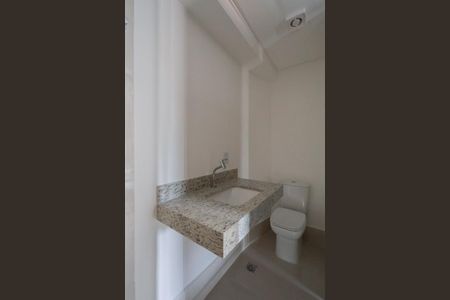 Apartamento à venda com 34m², 1 quarto e sem vaga Apartamento à venda com 34m², 1 quarto e sem vagaBanheiro da Suíte