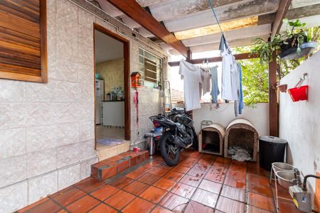 Casa à venda com 178m², 3 quartos e 2 vagas Casa à venda com 178m², 3 quartos e 2 vagasÁrea de Serviço e Garagem