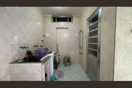 Casa à venda com 150m², 4 quartos e 2 vagas Casa à venda com 150m², 4 quartos e 2 vagasÁrea de Serviço