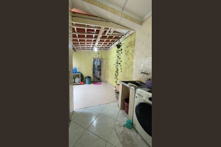 Casa à venda com 150m², 4 quartos e 2 vagas Casa à venda com 150m², 4 quartos e 2 vagasÁrea de Serviço