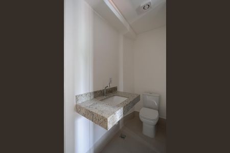 Apartamento à venda com 32m², 1 quarto e sem vagaBanheiro da Suíte