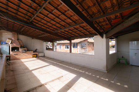 Casa à venda com 170m², 2 quartos e 10 vagas Casa à venda com 170m², 2 quartos e 10 vagasTerraço