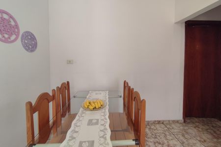 Casa à venda com 103m², 3 quartos e 3 vagas Casa à venda com 103m², 3 quartos e 3 vagasSala de Jantar