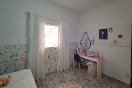 Casa à venda com 103m², 3 quartos e 3 vagas Casa à venda com 103m², 3 quartos e 3 vagasQuarto 2