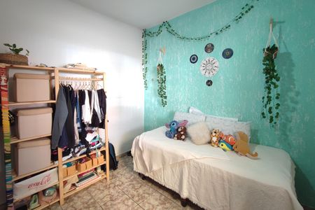 Casa à venda com 103m², 3 quartos e 3 vagas Casa à venda com 103m², 3 quartos e 3 vagasQuarto 2