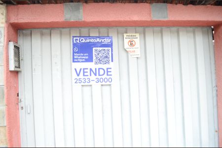 Casa à venda com 154m², 3 quartos e 6 vagasplaquinha