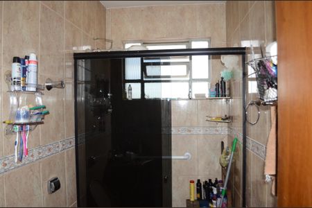 Casa à venda com 154m², 3 quartos e 6 vagasBanheiro