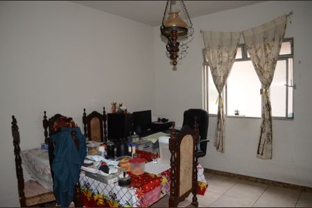 Casa à venda com 154m², 3 quartos e 6 vagasCopa