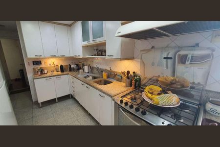 Apartamento à venda com 150m², 3 quartos e 3 vagas