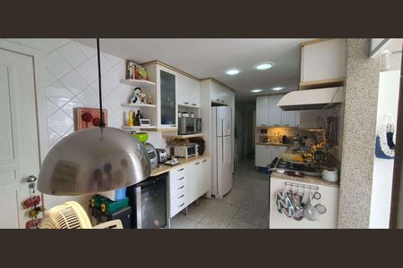 Apartamento à venda com 150m², 3 quartos e 3 vagas