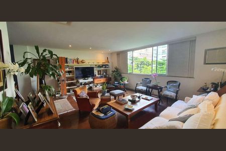 Apartamento à venda com 150m², 3 quartos e 3 vagas