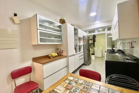 Apartamento à venda com 138m², 3 quartos e 1 vagaCozinha